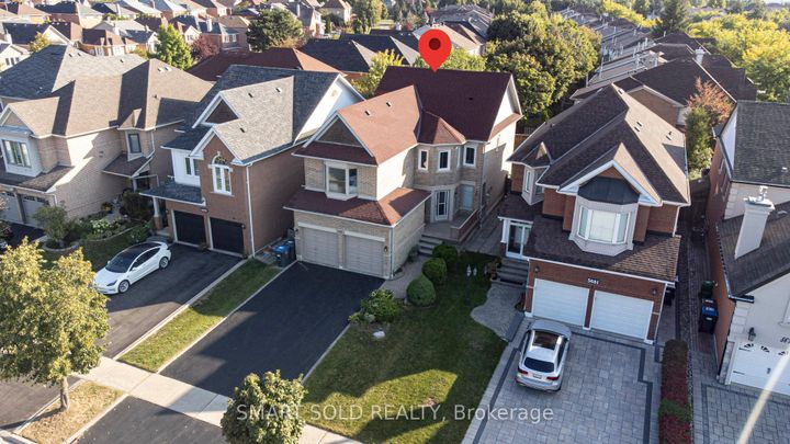 Photo 37 at 5685 Bell Harbour Drive, Central Erin Mills, Mississauga