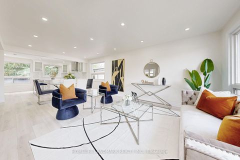 Photo 7 at 17 Oldborough Circle, Don Valley Village, Toronto