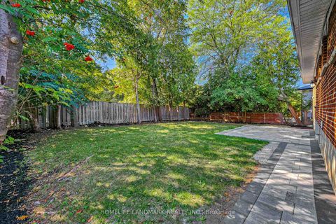 Photo 46 at 17 Oldborough Circle, Don Valley Village, Toronto