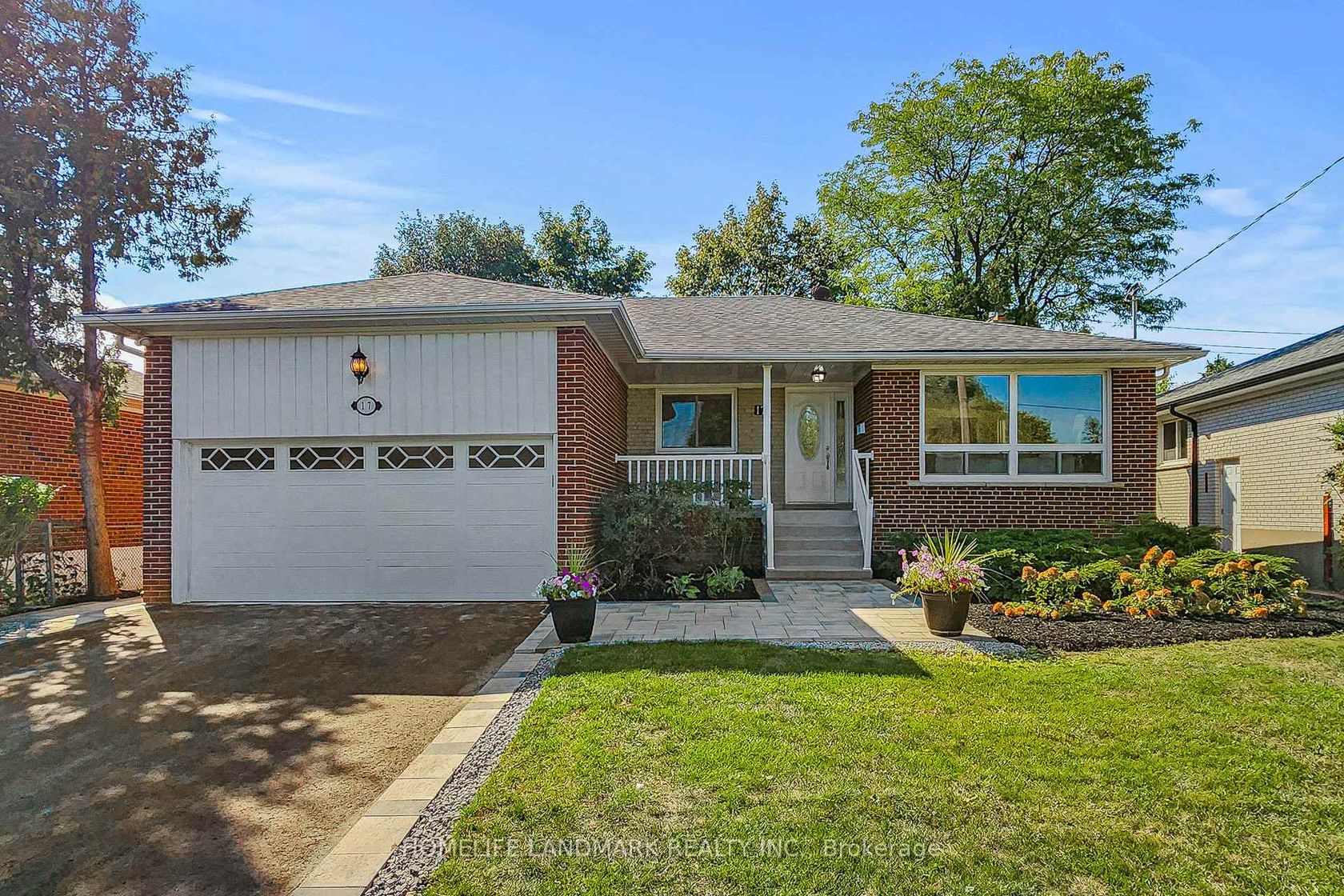 17 Oldborough Circle, Don Valley Village, Toronto 