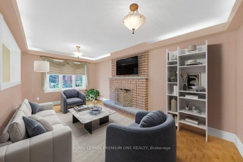 Photo 4 at 67 Embassy Drive, East Woodbridge, Vaughan