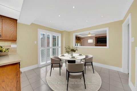 Photo 7 at 67 Embassy Drive, East Woodbridge, Vaughan
