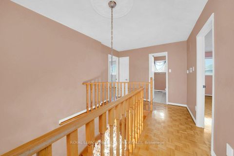 Photo 8 at 67 Embassy Drive, East Woodbridge, Vaughan