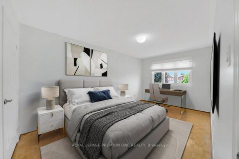 Photo 12 at 67 Embassy Drive, East Woodbridge, Vaughan
