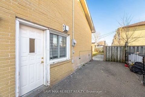 Photo 36 at 29 Brookmere Road, Kipling, Toronto