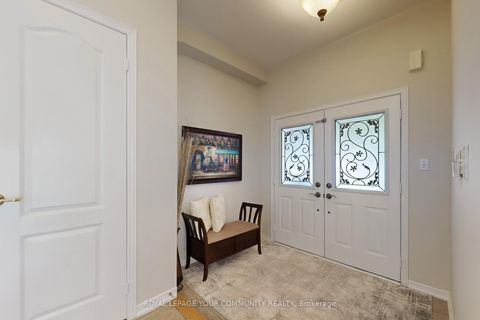 Photo 3 at 15 Marrone Street, Vellore Village, Vaughan