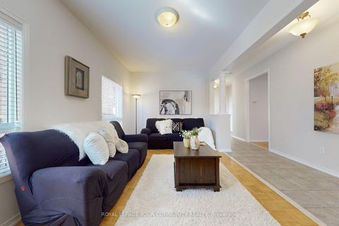Photo 5 at 15 Marrone Street, Vellore Village, Vaughan