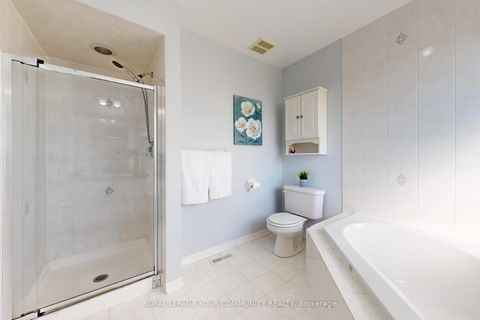 Photo 21 at 15 Marrone Street, Vellore Village, Vaughan