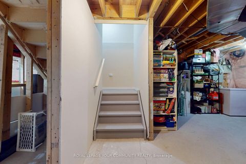 Photo 29 at 15 Marrone Street, Vellore Village, Vaughan