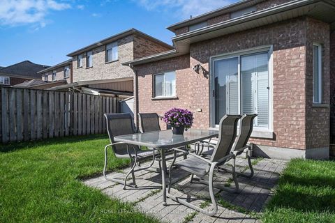 Photo 33 at 15 Marrone Street, Vellore Village, Vaughan