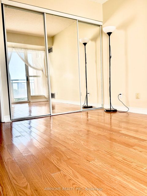Photo 6 at 708 - 28 Hollywood Avenue, Willowdale East, Toronto