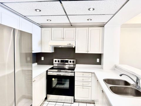 Photo 12 at 708 - 28 Hollywood Avenue, Willowdale East, Toronto