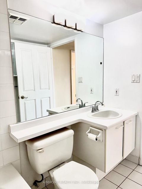 Photo 15 at 708 - 28 Hollywood Avenue, Willowdale East, Toronto