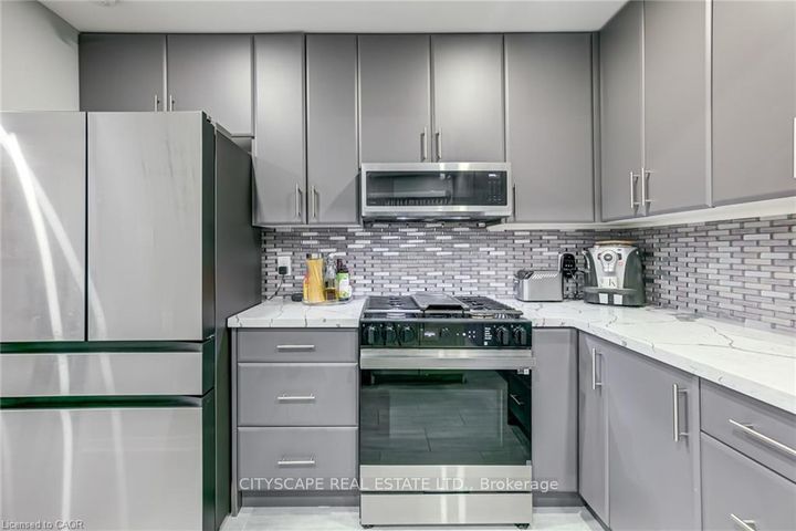 Photo 8 at 17 - 30 Heslop Road, BM Bronte Meadows, Milton