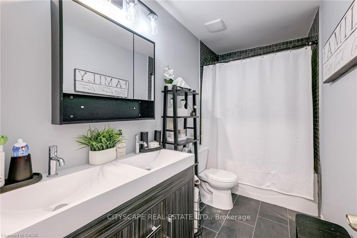 Photo 17 at 17 - 30 Heslop Road, BM Bronte Meadows, Milton