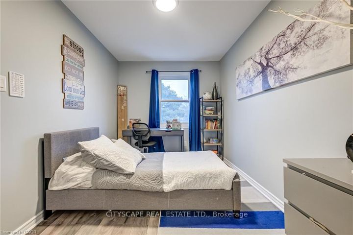 Photo 20 at 17 - 30 Heslop Road, BM Bronte Meadows, Milton