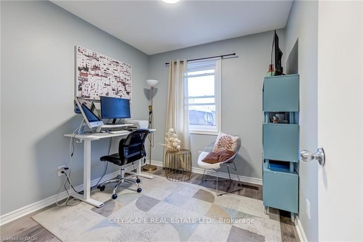 Photo 21 at 17 - 30 Heslop Road, BM Bronte Meadows, Milton