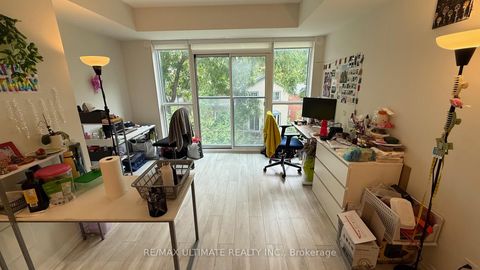 Photo 8 at 301 - 1630 Queen Street E, The Beaches, Toronto