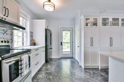 Photo 18 at 5872 Yonge Street, Churchill, Innisfil Photo 18 at 5872 Yonge Street, Churchill, Innisfil