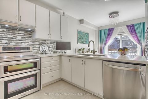 Photo 14 at 1457 Lormel Gate Avenue, Lefroy, Innisfil