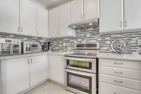 Photo 15 at 1457 Lormel Gate Avenue, Lefroy, Innisfil