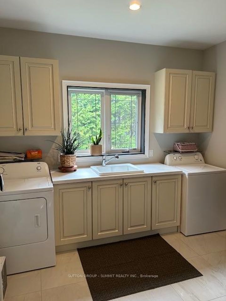 Photo 8 at 153 Blair Lane, Ancaster, Hamilton
