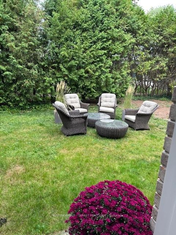 Photo 24 at 153 Blair Lane, Ancaster, Hamilton