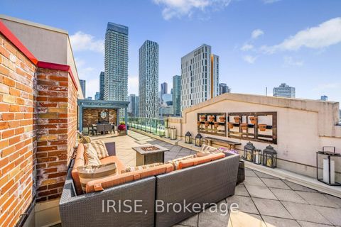 Photo 2 at PH16 - 155 Dalhousie Street, Yonge Corridor, Toronto Photo 2 at PH16 - 155 Dalhousie Street, Yonge Corridor, Toronto