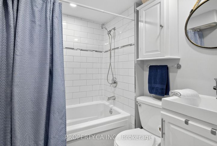 Photo 5 at 358 McRoberts Avenue, Fairbank, Toronto
