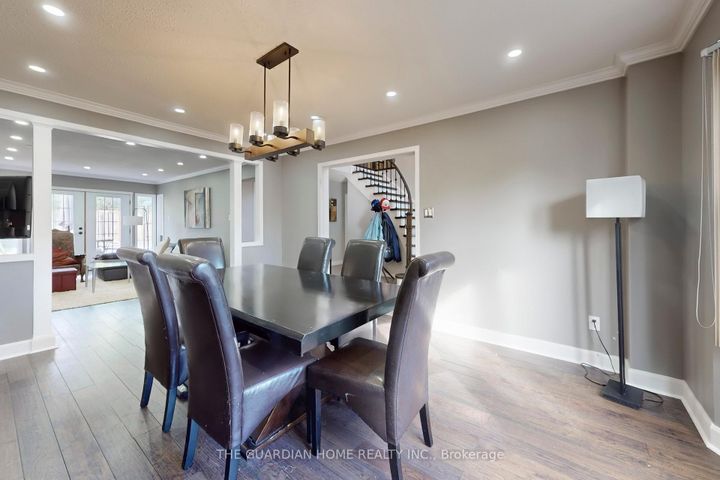 Photo 10 at 622 Aspen Road, Amberlea, Pickering