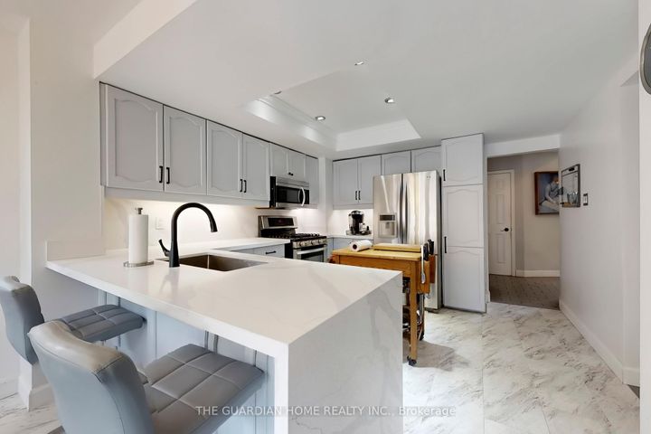 Photo 12 at 622 Aspen Road, Amberlea, Pickering