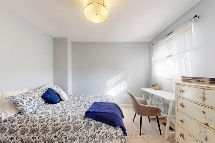 Photo 30 at 622 Aspen Road, Amberlea, Pickering