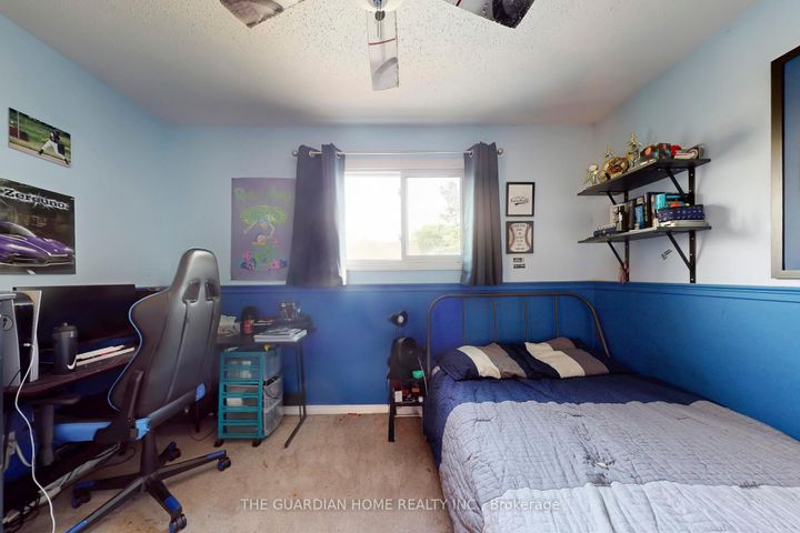 Photo 34 at 622 Aspen Road, Amberlea, Pickering