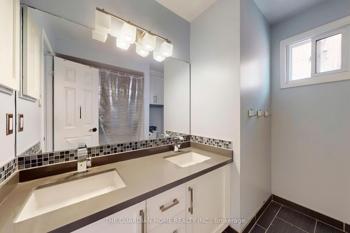 Photo 38 at 622 Aspen Road, Amberlea, Pickering