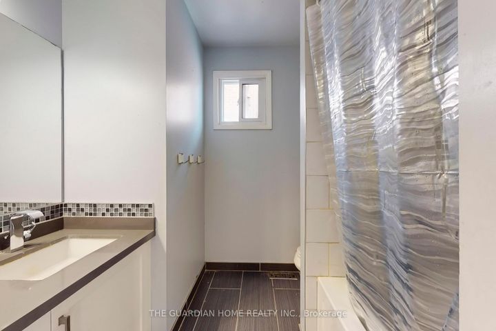Photo 39 at 622 Aspen Road, Amberlea, Pickering