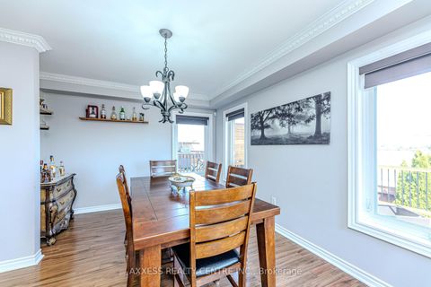 Photo 8 at 72 Beaverbrook Crescent, Rural Vaughan, Vaughan