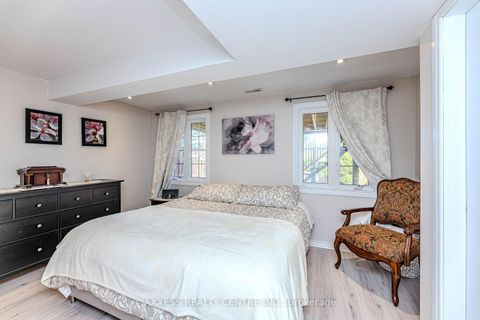 Photo 28 at 72 Beaverbrook Crescent, Rural Vaughan, Vaughan