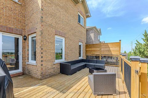 Photo 34 at 72 Beaverbrook Crescent, Rural Vaughan, Vaughan