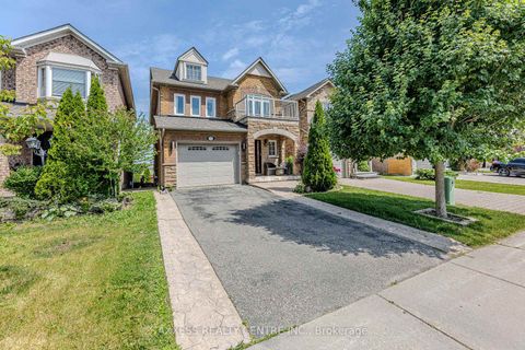 Photo 44 at 72 Beaverbrook Crescent, Rural Vaughan, Vaughan