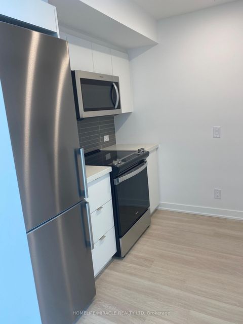 Photo 12 at 911 - 30 Tretti Way, Clanton Park, Toronto