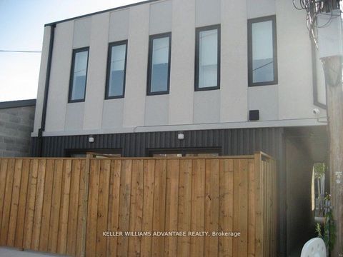 Photo 3 at 12 Batavia Avenue, Smythe, Toronto