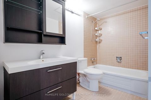 Photo 15 at 1606 - 45 Carlton Street, Yonge Corridor, Toronto Photo 15 at 1606 - 45 Carlton Street, Yonge Corridor, Toronto