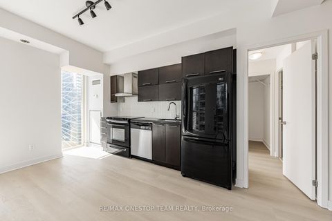 Photo 9 at 2608 - 126 Simcoe Street, Waterfront Communities C1, Toronto