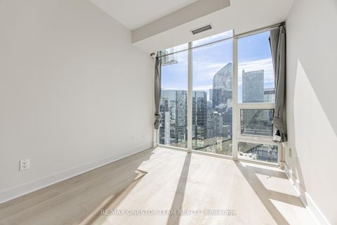 Photo 14 at 2608 - 126 Simcoe Street, Waterfront Communities C1, Toronto