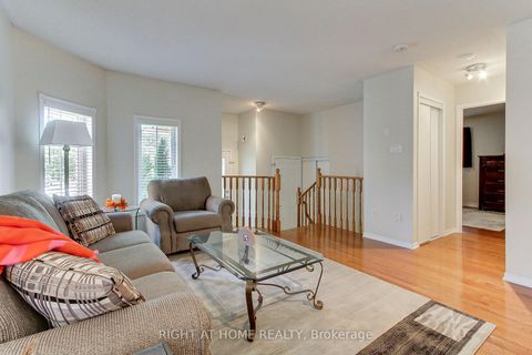Photo 7 at 290 Clearmeadow Boulevard, Summerhill Estates, Newmarket