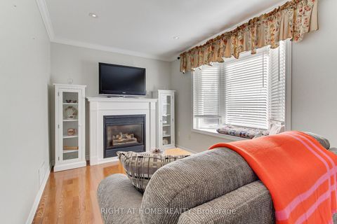 Photo 19 at 290 Clearmeadow Boulevard, Summerhill Estates, Newmarket
