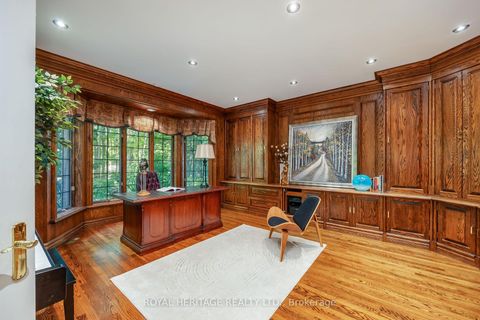Photo 11 at 226 Forest Ridge Road, Rural Richmond Hill, Richmond Hill
