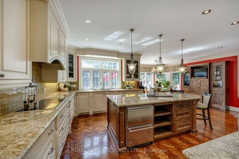 Photo 13 at 226 Forest Ridge Road, Rural Richmond Hill, Richmond Hill