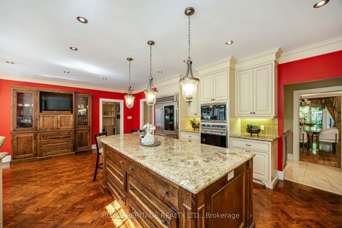 Photo 15 at 226 Forest Ridge Road, Rural Richmond Hill, Richmond Hill