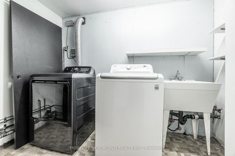 Photo 23 at 192 Combe Avenue, Bathurst Manor, Toronto
